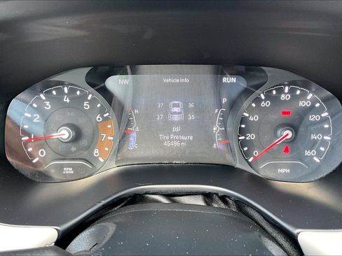 Used 2023 Jeep Compass Limited AWD/4WD image 19