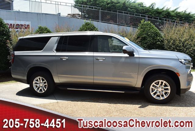 Certified 2024 Chevrolet Suburban LT AWD/4WD image 15