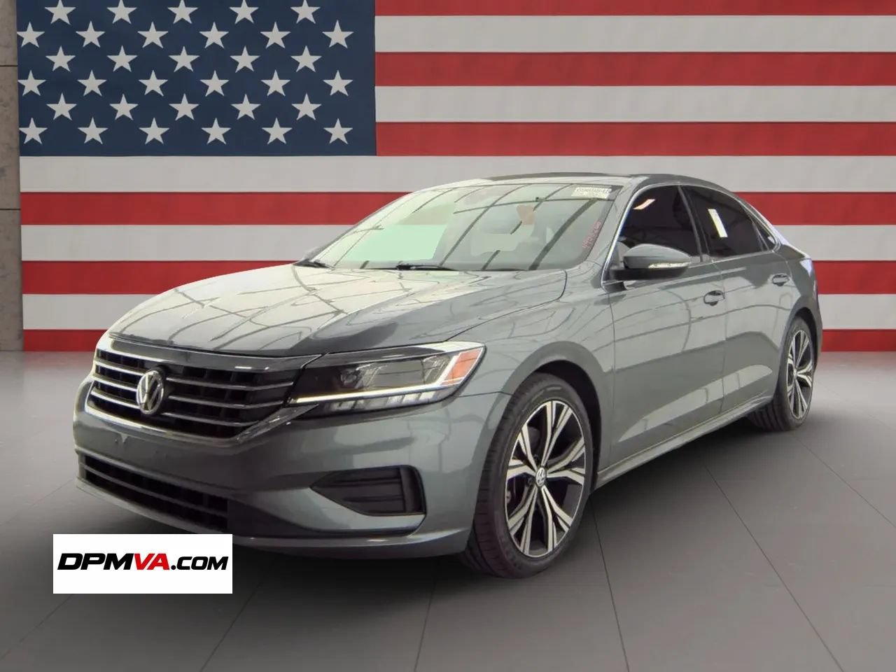 Used 2021 Volkswagen Passat 2.0T SE FWD image 1