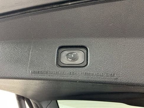 Used 2018 Ford Explorer Sport AWD/4WD image 33