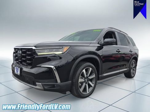 Used 2025 Honda Pilot Elite image 2