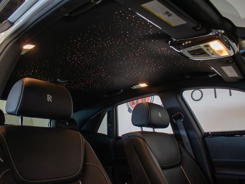 Used 2018 Rolls-Royce Ghost image 27