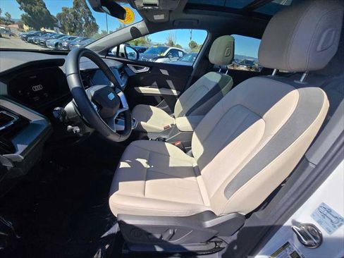 Used 2023 Audi Q4 e-tron Premium Plus w/ Premium Plus AWD/4WD image 25