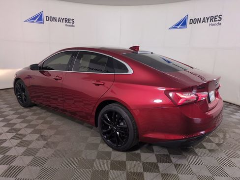 Used 2025 Chevrolet Malibu LT w/ Sport Edition FWD image 3