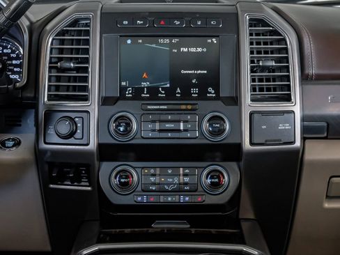 Used 2019 Ford F250 Limited w/ FX4 Off-Road Package image 25