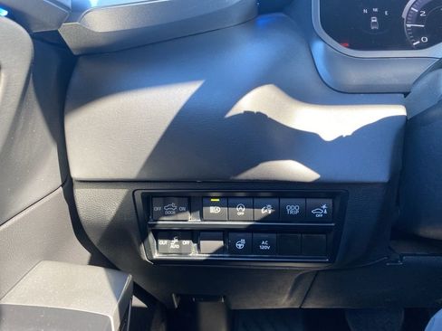 Used 2023 Toyota Tundra Platinum image 13