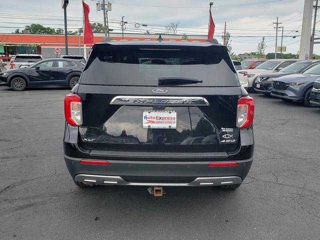 Used 2021 Ford Explorer XLT w/ Equipment Group 202A AWD/4WD image 6