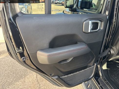 Used 2023 Jeep Wrangler Unlimited Rubicon w/ Cold Weather Group image 36