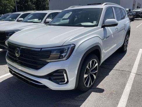 New 2026 Volkswagen Atlas SEL Premium R-Line AWD/4WD image 4