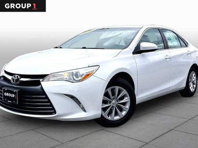 Used 2016 Toyota Camry LE