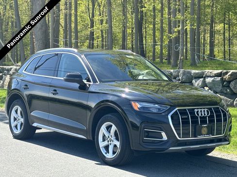 Used 2023 Audi Q5 2.0T Premium w/ Convenience Package AWD/4WD image 1