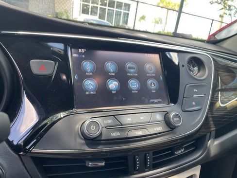 Used 2019 Buick Envision Preferred FWD image 19