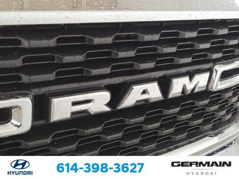 Used 2024 RAM 2500 Big Horn w/ Off Road Package AWD/4WD image 14