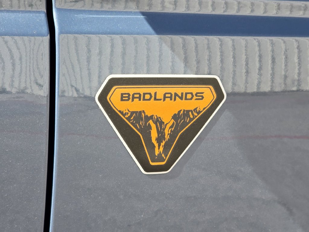 Used 2025 Ford Bronco Badlands AWD/4WD image 7