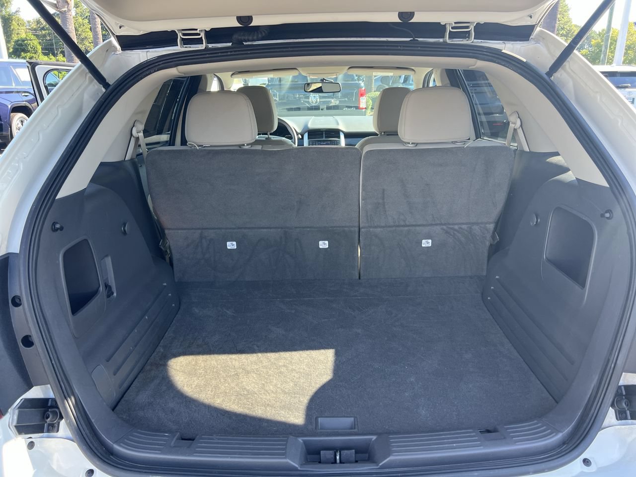 Used 2013 Ford Edge SE FWD image 34