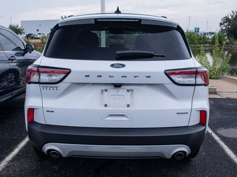 Used 2020 Ford Escape SE FWD image 5