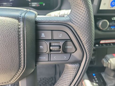 Used 2025 Toyota Sequoia TRD Pro AWD/4WD image 21