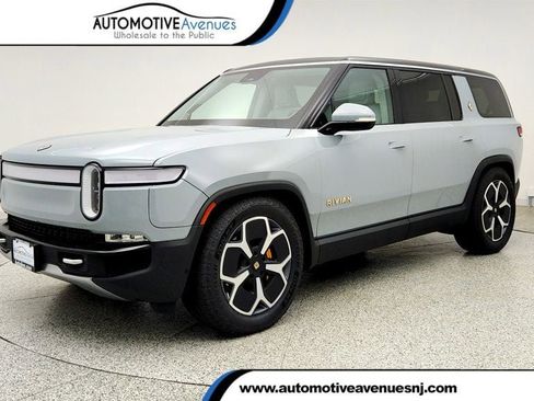 Used 2024 Rivian R1S Adventure AWD/4WD image 1