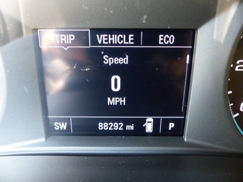 Used 2019 Chevrolet Traverse LS AWD/4WD image 27