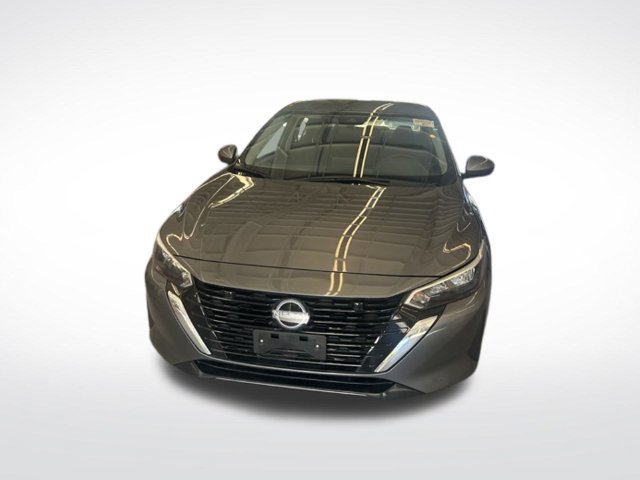 Used 2025 Nissan Sentra SV FWD image 19