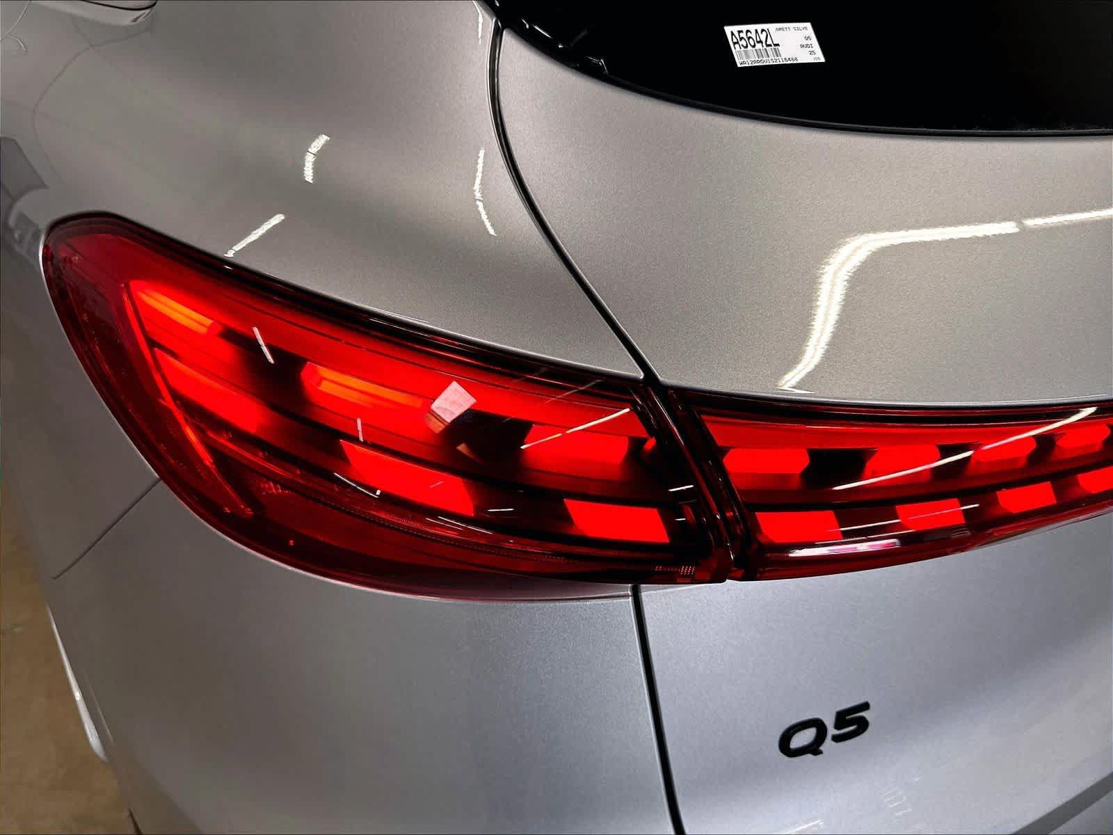 Certified 2025 Audi Q5 Premium Plus AWD/4WD image 31