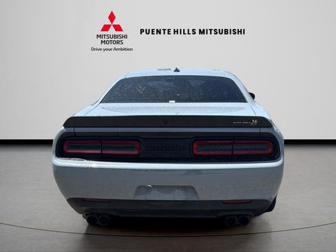Used 2022 Dodge Challenger R/T Scat Pack RWD image 6