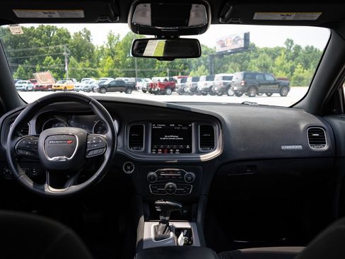 Used 2023 Dodge Charger SXT AWD/4WD image 19