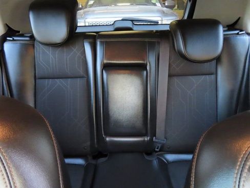 Used 2019 Chevrolet Trax LT w/ Driver Confidence Package image 6