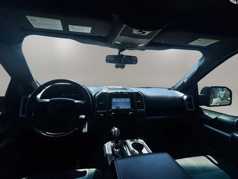 Used 2017 Ford F150 XLT w/ Equipment Group 302A Luxury AWD/4WD image 19