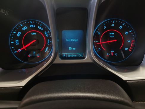 Used 2015 Chevrolet Camaro LT RWD image 23
