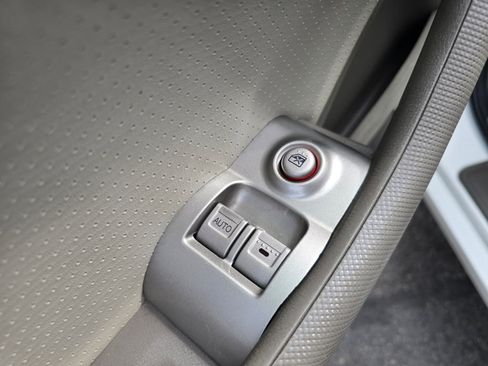 Used 2006 Acura RSX FWD image 24