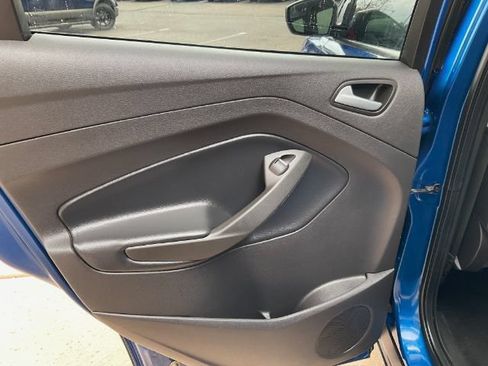 Used 2019 Ford Escape SE AWD/4WD image 15