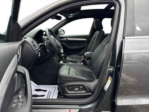 Used 2018 Audi Q3 2.0T Premium Plus w/ Premium Plus Package AWD/4WD image 10