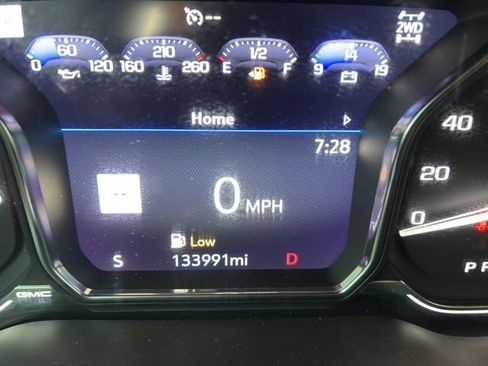 Used 2019 GMC Sierra 1500 Denali w/ Denali Ultimate Package AWD/4WD image 18