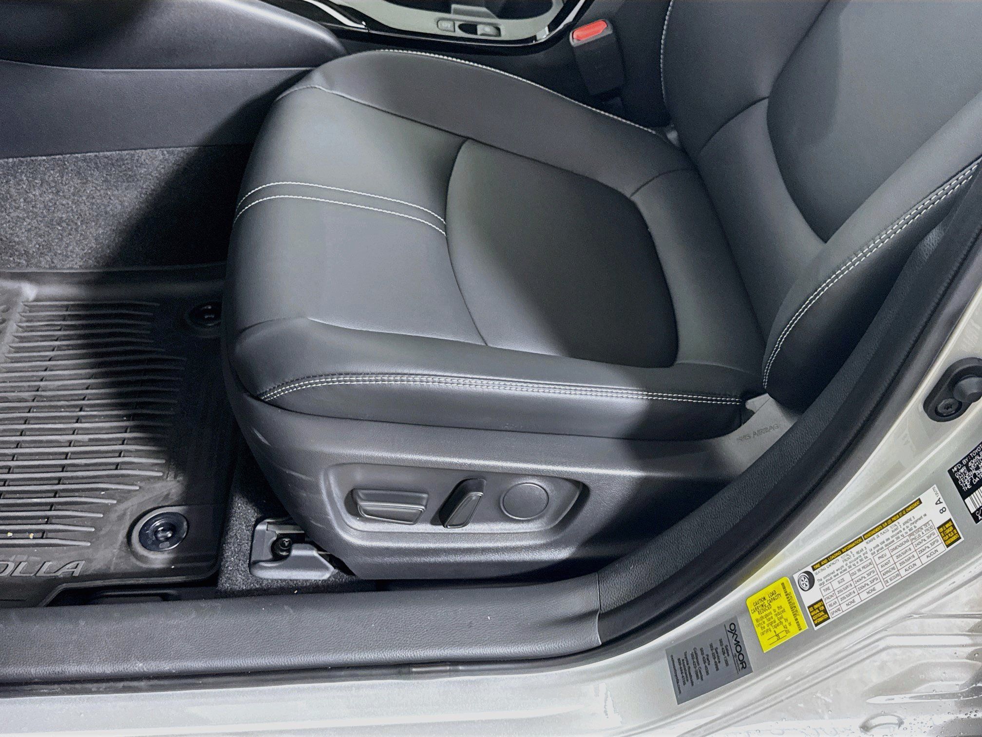 New 2026 Toyota Corolla XLE FWD image 18