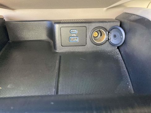 Used 2022 Ford Escape SE w/ Convenience Package image 26