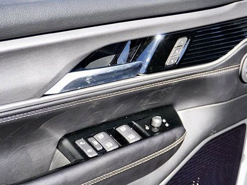 New 2026 Jeep Grand Wagoneer Limited w/ Premium Group II AWD/4WD image 31