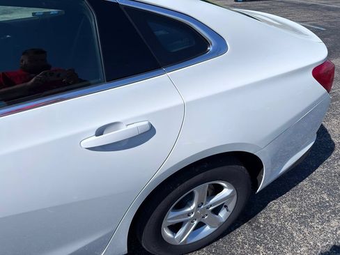 Used 2024 Chevrolet Malibu LS FWD image 11