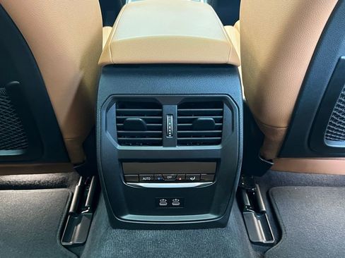 Certified 2023 BMW i4 eDrive35 w/ Premium Package RWD image 9