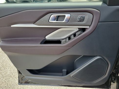 New 2026 Ford Explorer Platinum RWD image 24