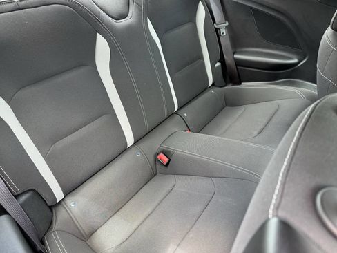 Used 2016 Chevrolet Camaro LT image 19