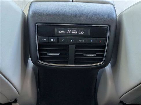Used 2023 MAZDA CX-9 Signature AWD/4WD image 17