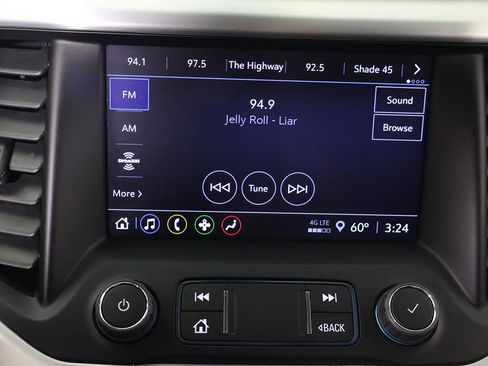 Used 2023 GMC Acadia SLE w/ Driver Convenience Package image 48