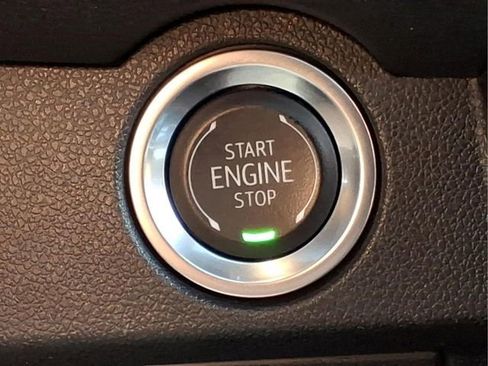 Used 2024 Chevrolet Traverse RS w/ LPO, Floor Liner Package FWD image 23