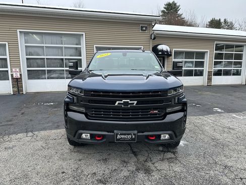 Used 2022 Chevrolet Silverado 1500 LT Trail Boss image 2
