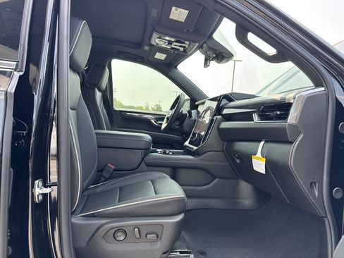 New 2026 GMC Yukon Elevation w/ Elevation Premium Package AWD/4WD image 35