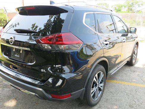 Used 2018 Nissan Rogue SL FWD image 4