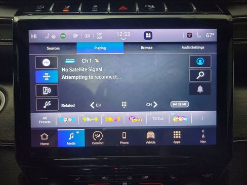 Used 2024 Jeep Grand Cherokee L Overland w/ Advanced Protech Group III image 27