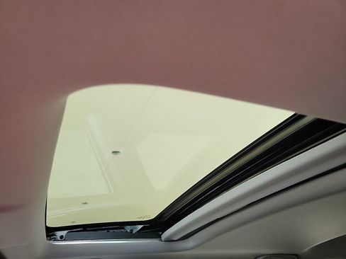 Used 2019 Honda CR-V EX image 41