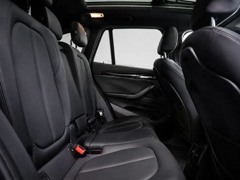 Used 2018 BMW X1 sDrive28i FWD image 6